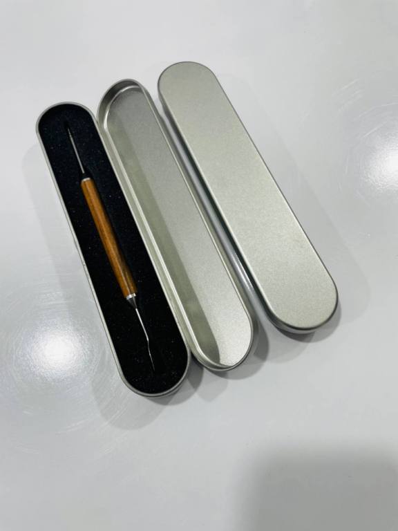 قلم آرت وارداتی با جعبه فلزی-0